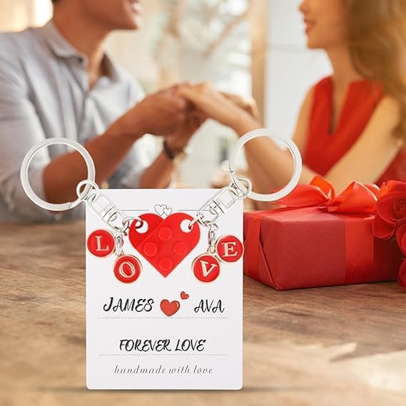 Personalised Initial Matching Heart Brick Keychain Set – Customisable Couples Gift with Interlocking Keyrings (A–Z Letters)