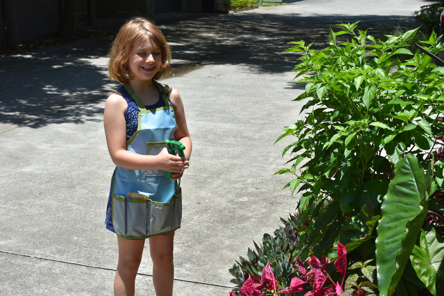 Calm & Breezy Kids Garden Tool Apron Play Set