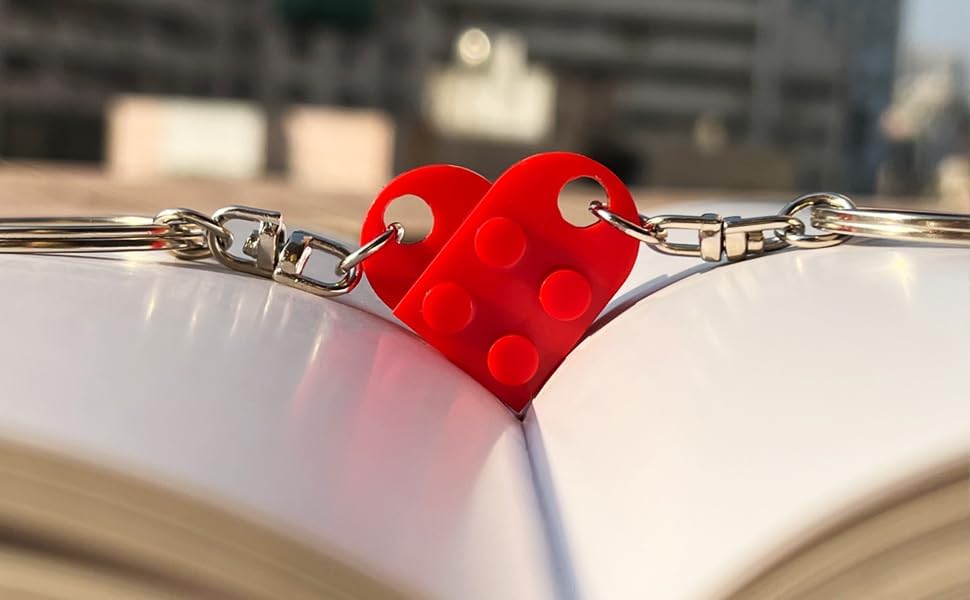 Personalised Initial Matching Heart Brick Keychain Set – Customisable Couples Gift with Interlocking Keyrings (A–Z Letters)