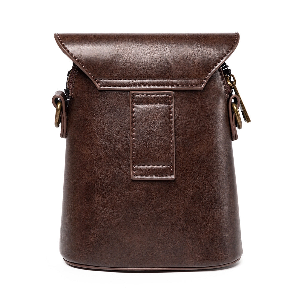 Handcrafted Owl Crossbody Shoulder Bag – Compact Retro Statement Design, Cruelty-Free PU Leather (Brown)