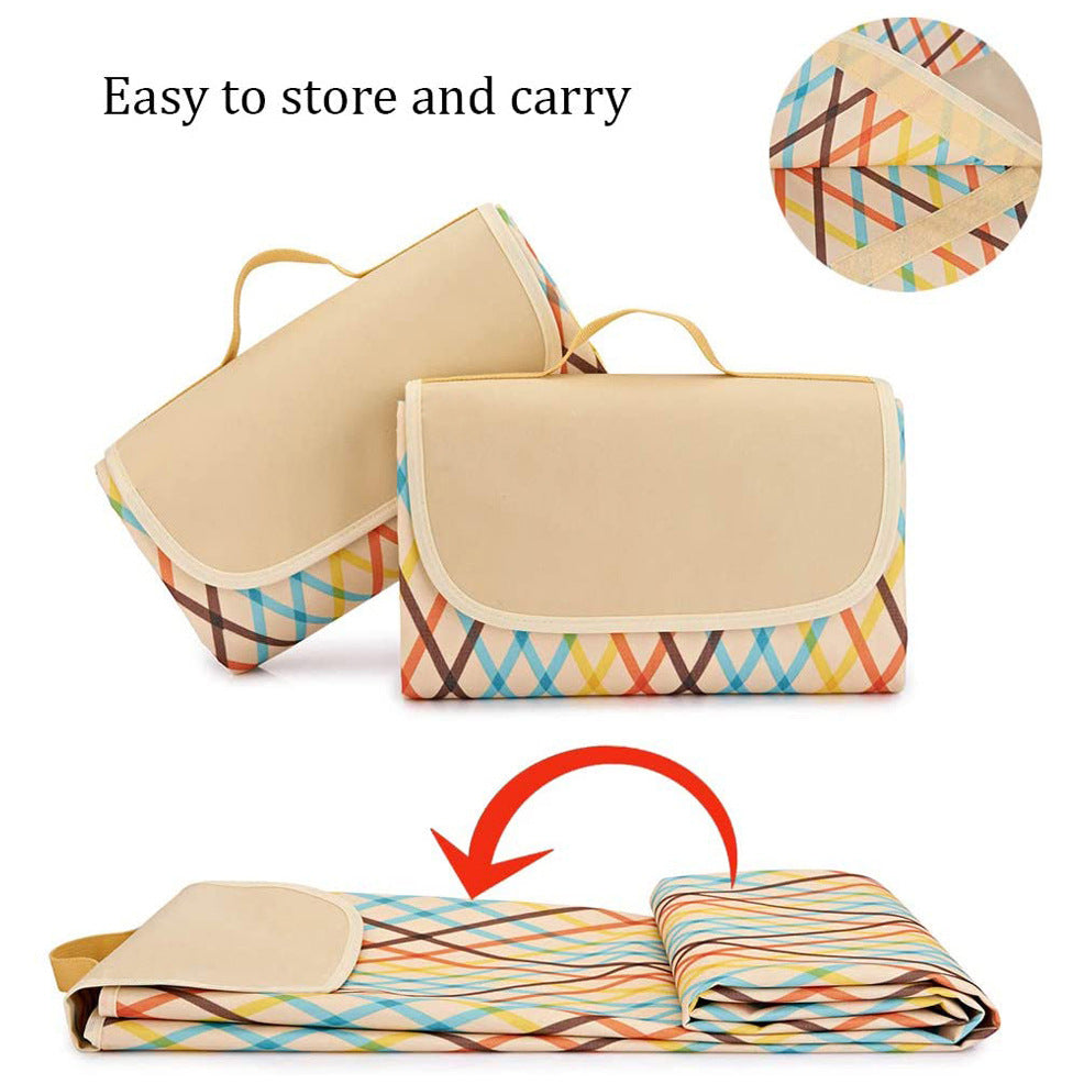 Red Stripe Premium Picnic Blanket – Extra Thick Waterproof Oxford Outdoor Mat (145 × 180cm)