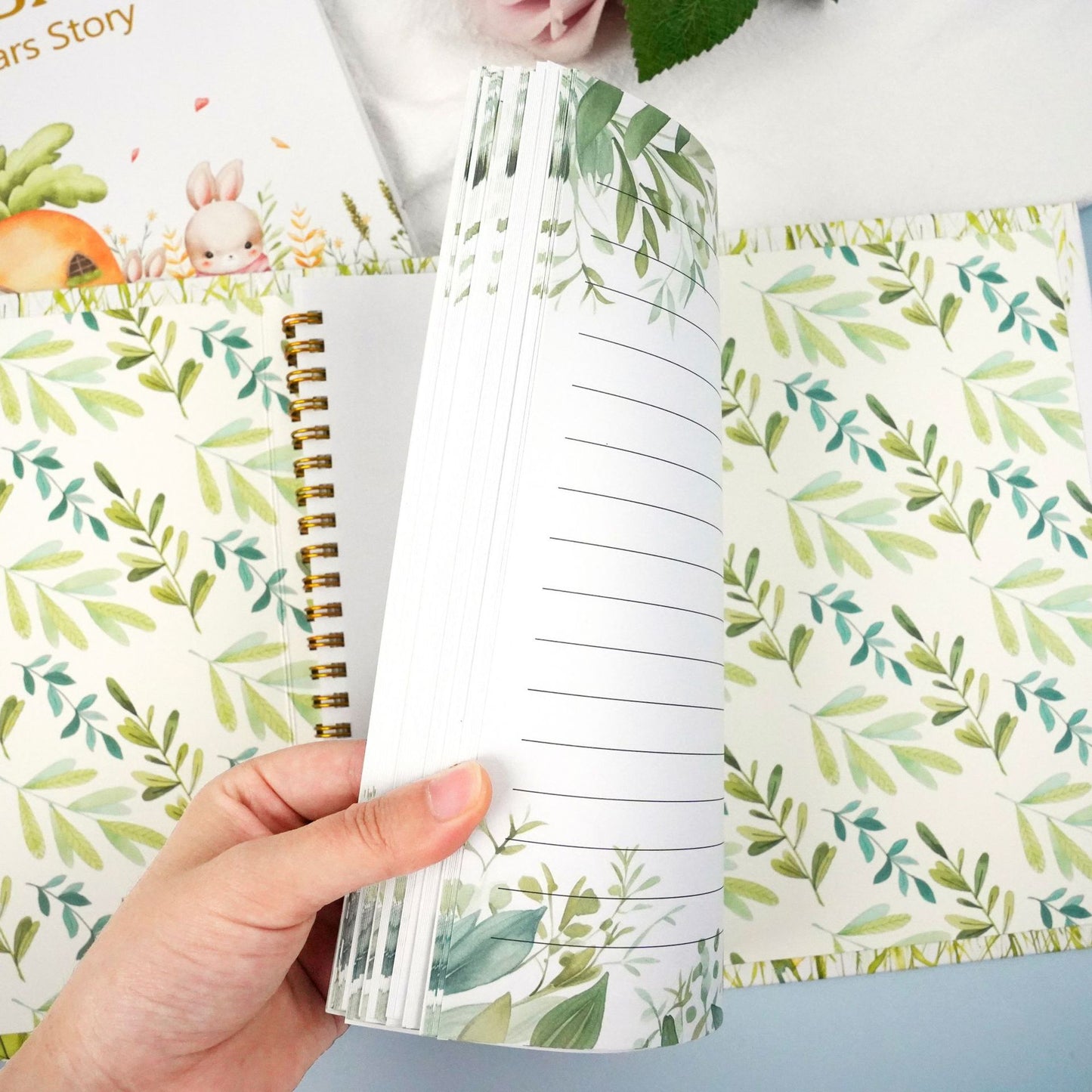 Hello Baby: Your First Years Story – Baby Memory Book & Milestone Keepsake (Mama Bear & Cub Edition)